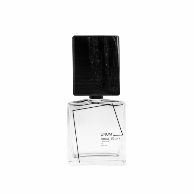 Rosa Nigra Extrait de Parfum