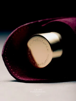 New Arrival!

Antoine Lie grew up in Alsace in north-eastern France surrounded by greenery. For this perfume he travelled back to the depths and emotions of his younger years and unleashed his olfactory passion without any inhibitions or intellectual reasoning.

Welcome to the mysterious world of the Green Samurai: an exciting, natural world full of colour and vitality. Earthy Greens and Royal Purple. Raw power layered with Asian and French finesse.

📷 @tobiashoffmannn 

#crimepassionnel #nicheperfume #boutique #copenaghen #perfumeboutique #puredistance #ysayo