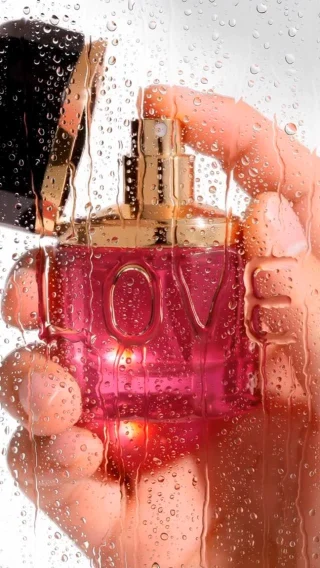 Ramon Monegal ❤️

#crimepassionnel #nicheperfume #perfumeboutique #copenhagen #ramonmonegal