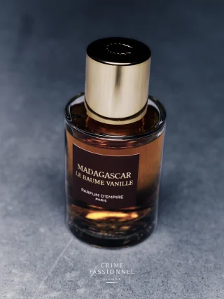 A warm, sensual tribute to Madagascar. Madagascar captures the lush vanilla that marked Marc-Antoine Corticchiato’s many stays between the island’s bush and plantations.

At its heart is a vanilla balm – the rich, creamy essence of sun-ripened pods expressed through three precious extracts: tincture, CO₂ extract, and absolute. These unfold into balmy, woody, and subtly animalic nuances touched with leather, hay, and tobacco.

To honor the tradition of vanilla infused in aged rum, the fragrance blends Madagascan spices – pepper, clove, cinnamon – and the deep allure of cocoa, brightened by a touch of fresh coconut that adds milky softness to this amber elixir.

Crafted with rare balms, oils, and resins and left to macerate slowly, the formula reflects a level of artistry seldom seen today.

Inspired by an unforgettable homemade vanilla-rum drink offered to him during his travels, Corticchiato recreates that generous, mouthwatering memory in perfume form.

📷 @tobiashoffmannn 

#crimepassionnel #nicheperfume #perfumeboutique #parfumdempire #copenhagen
