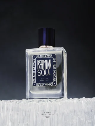 In 1966 the documentary ‘Endless Summer’ was released, chronicling two American surfers’ quest to push time zones further away so the summer never ends. Free spirits from the ‘Gypset’ trend are pursuing this dream and Montauk became their preferred destination, an isolated place from the world where untouched nature and eco luxury connect.‘Bohemian Soul’ reflects this journey with elegance and modernity: an immediate freshness, like a gentle wind rising up over the ocean, giving way to iris and guaiac wood before the flourish of sandal and delicacy of musk entwine.

📷 @tobiashoffmannn 

#crimepassionnel #perfumeboutique #nicheperfume #copenhagen #unenuitnomade